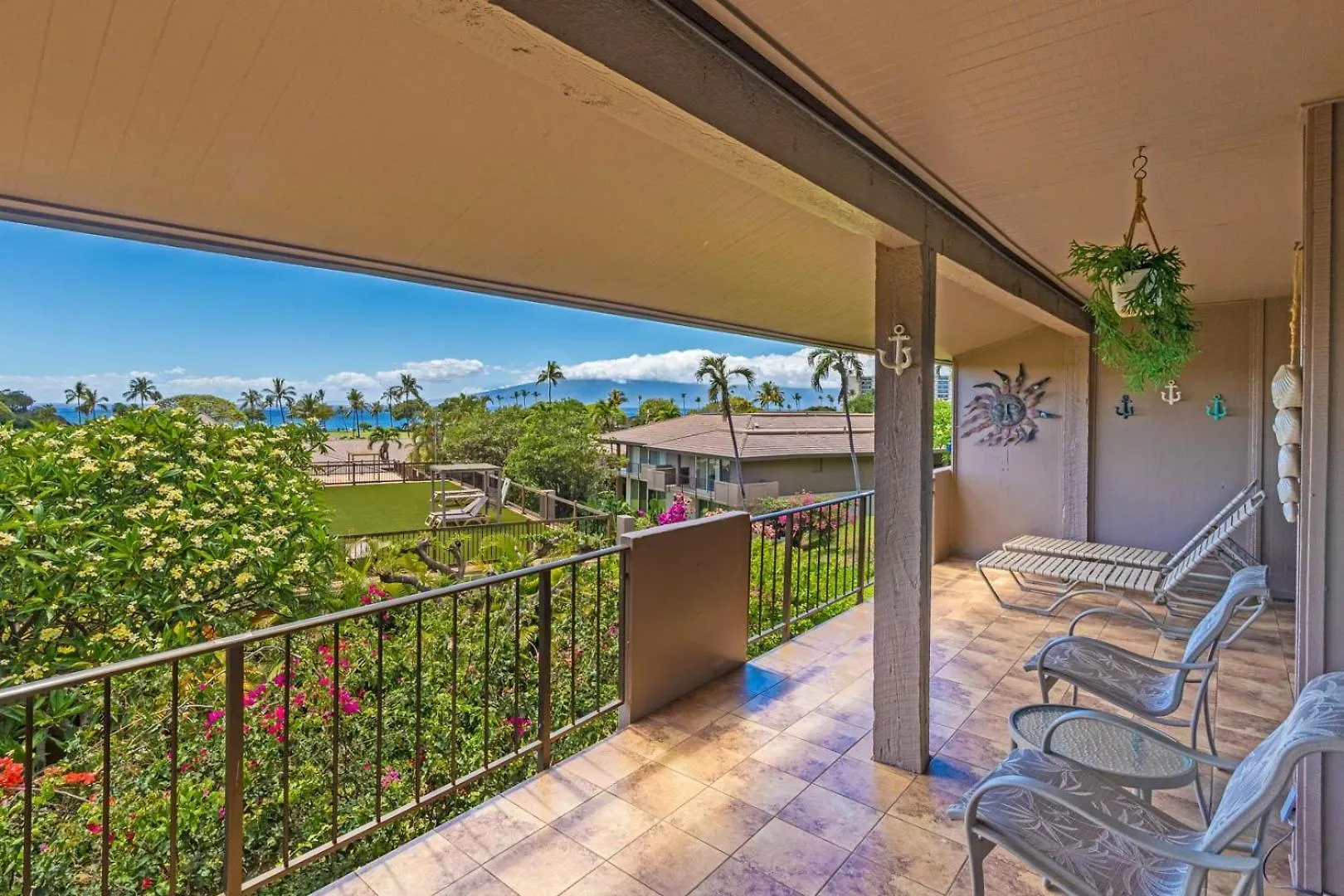 Semesterbostad Maui Eldorado Condo K202 Kahana